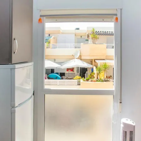 Apartment Simplistic In Near Seabeach *